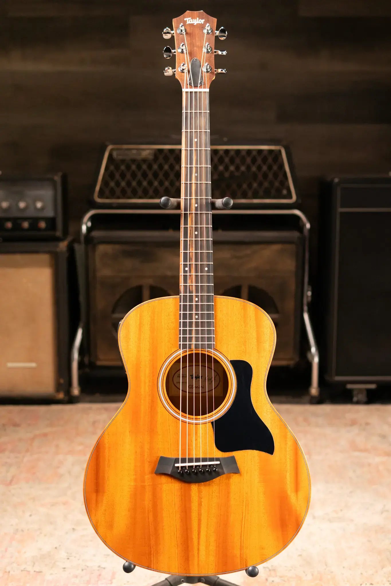 Taylor GS Mini-e Mahogany Acoustic/Electric Guitar with Gig Bag