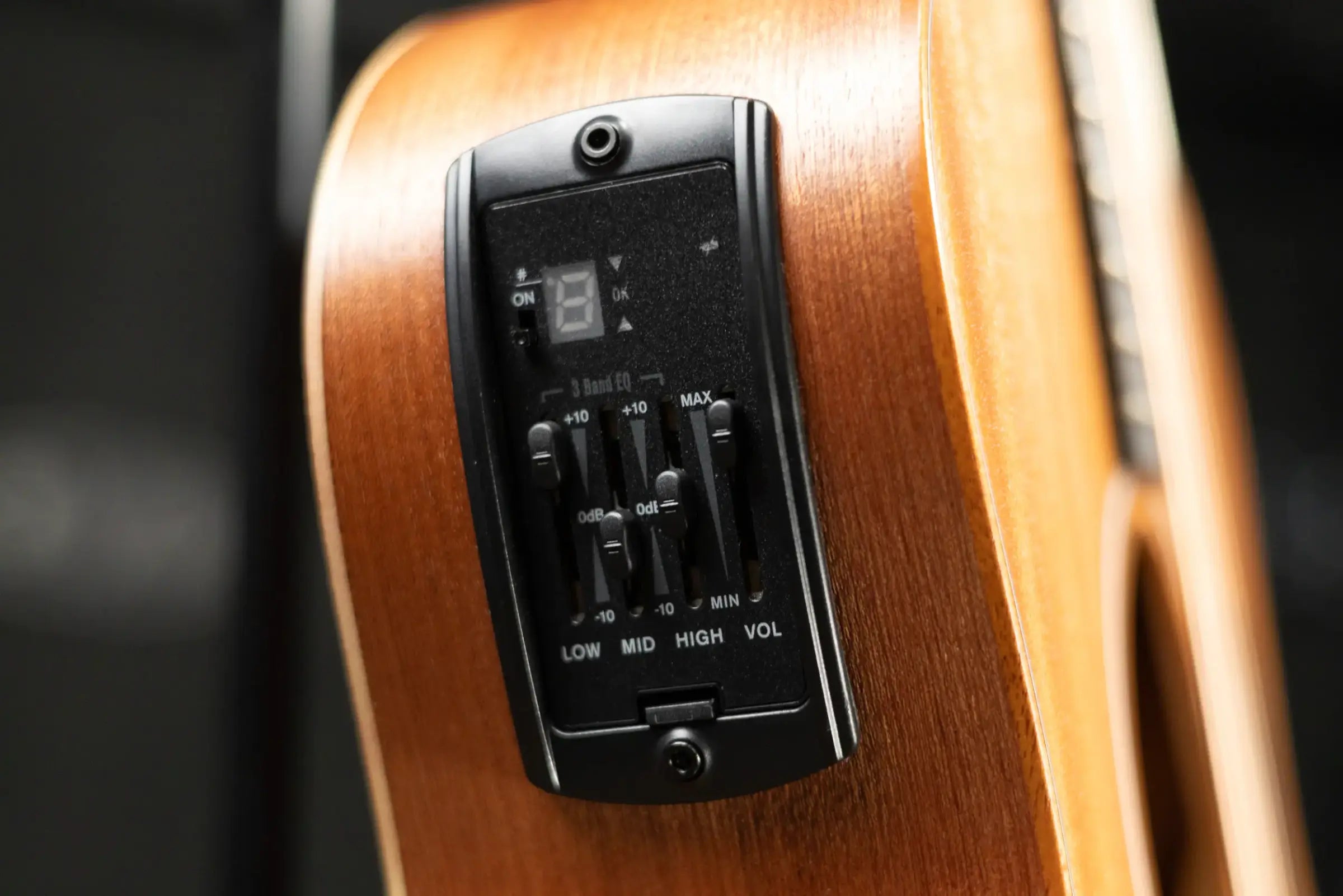 Taylor GS Mini-e Mahogany Acoustic-Electric Guitar with Gig Bag