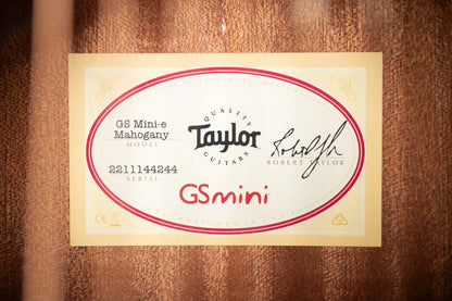 Taylor GS Mini-e Mahogany Acoustic-Electric Guitar with Structured Gig Bag