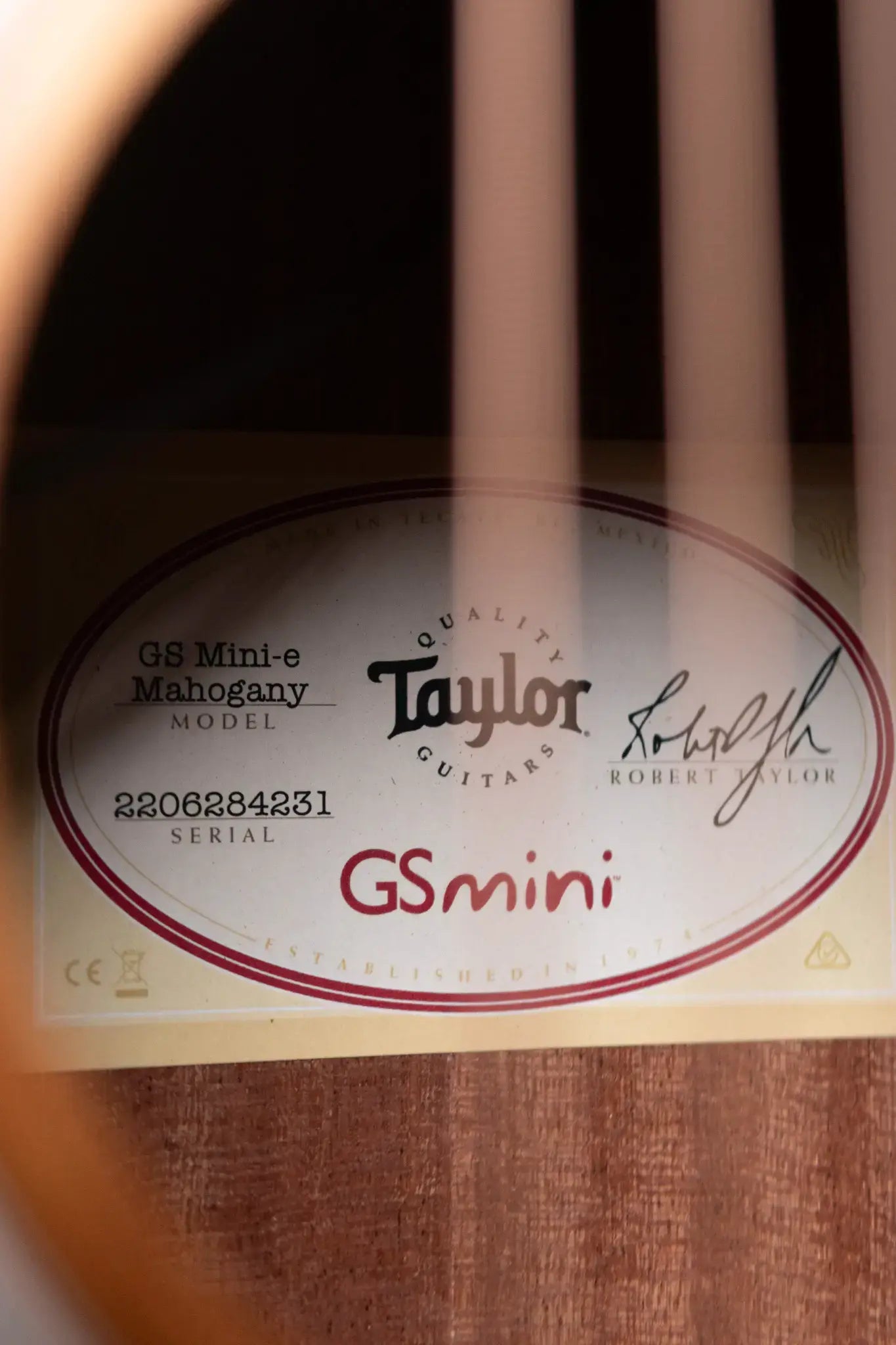 Taylor GS Mini-e Mahogany Acoustic/Electric Guitar with Structured Gig Bag