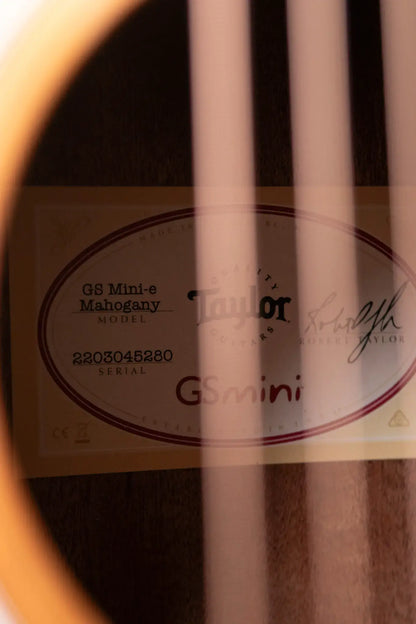 Taylor GS Mini-e Mahogany Acoustic/Electric Guitar with Structured Gig Bag