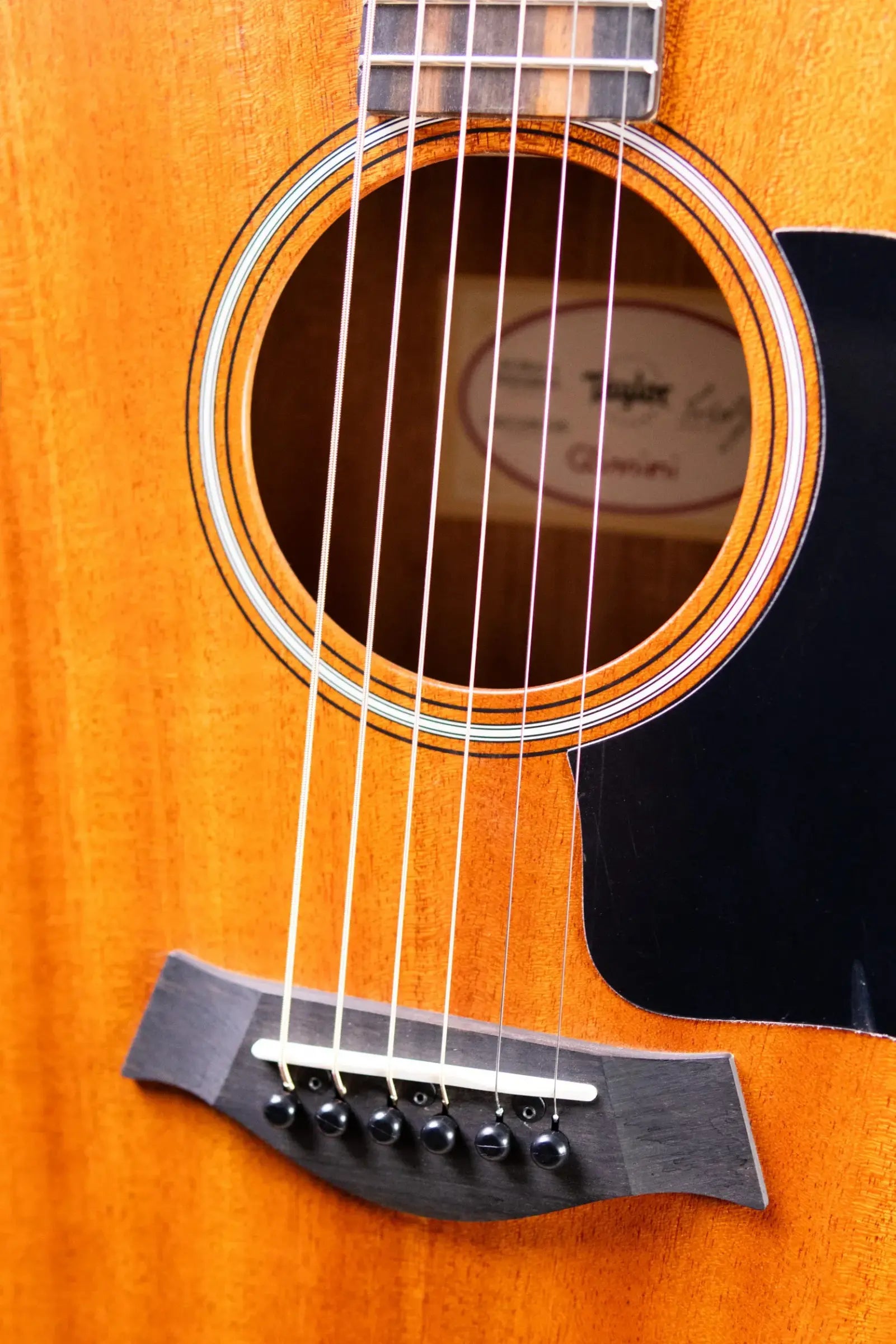 Taylor GS Mini-e Mahogany Acoustic-Electric Guitar with Structured Gig Bag