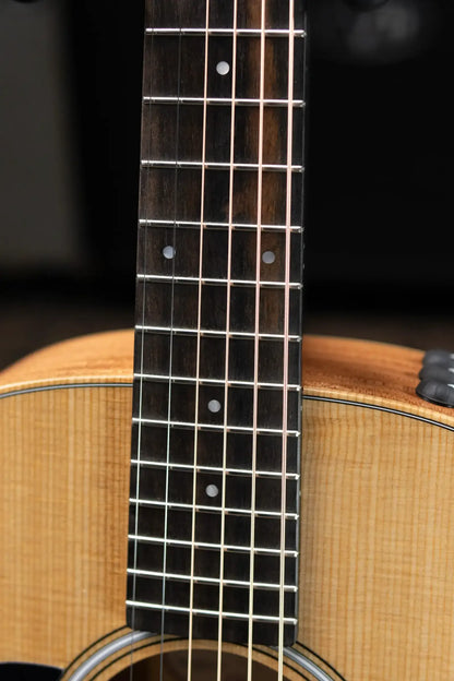 Taylor GS Mini-e Sapele Left-Handed Acoustic/Electric Guitar with GS Mini Hard Bag