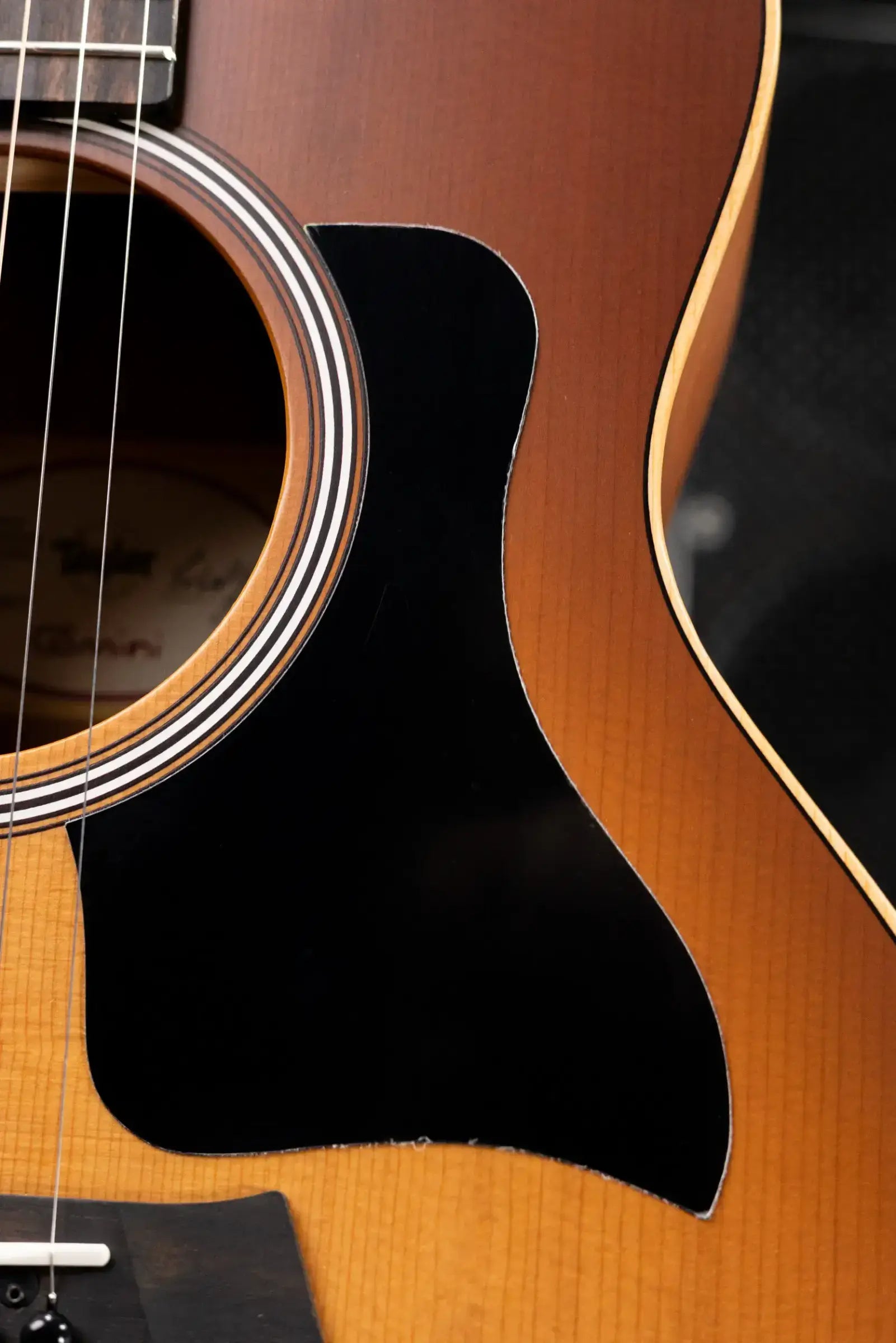 Taylor GS Mini-e Special Edition Acoustic/Electric Guitar - Honeyburst with GS Mini Bag