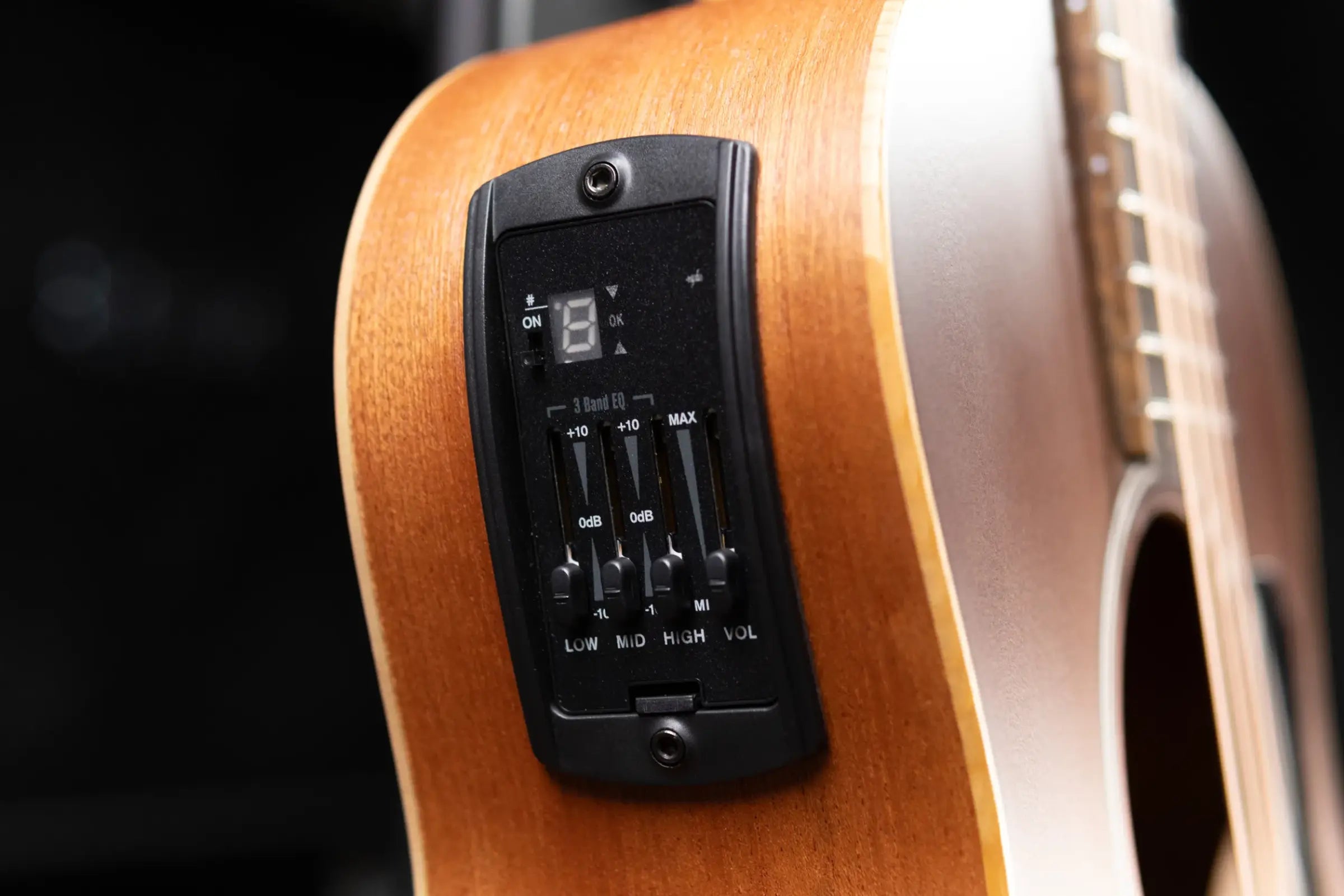 Taylor GS Mini-e Special Edition Acoustic/Electric Guitar - Honeyburst with GS Mini Bag