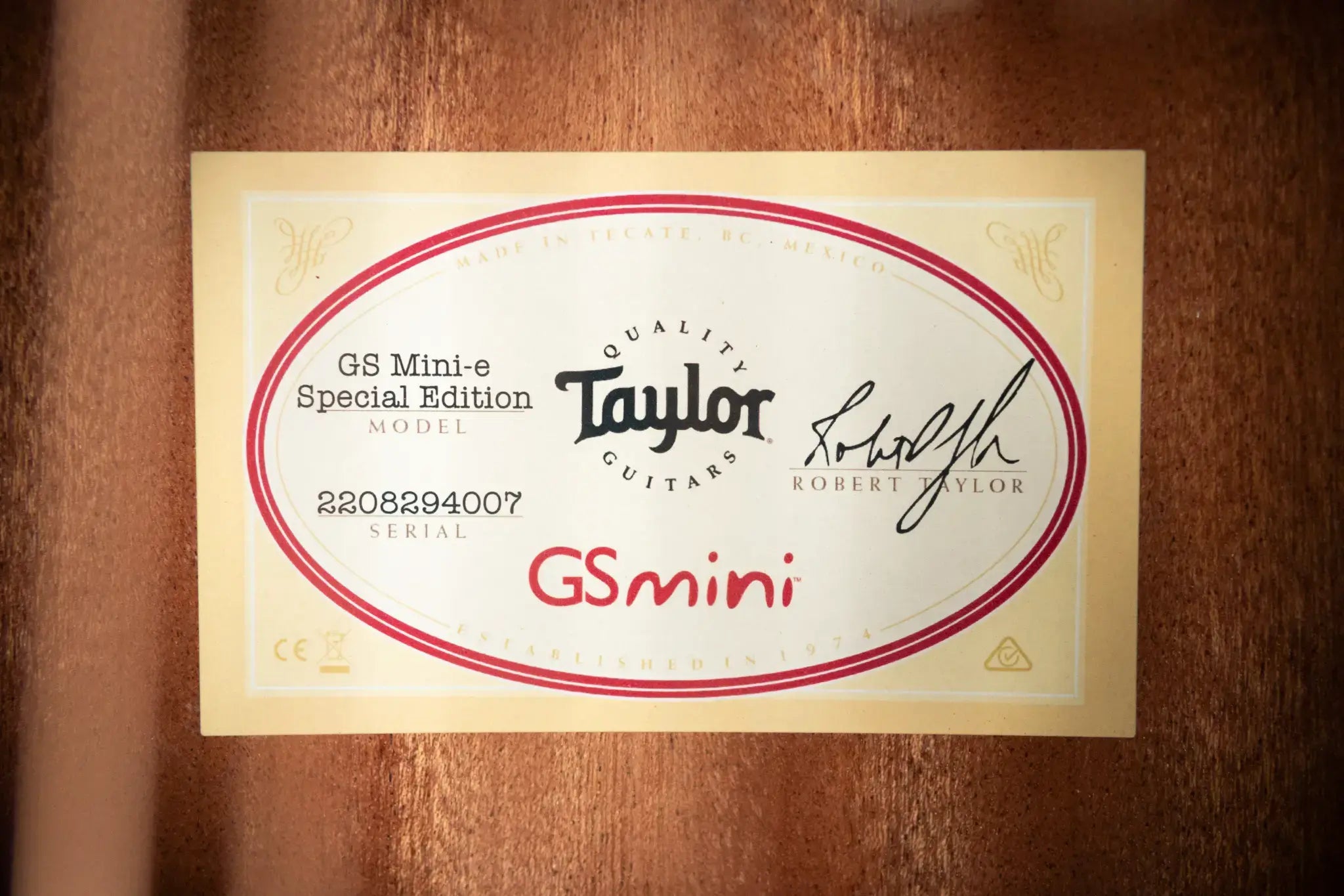 Taylor GS Mini-e Special Edition Acoustic/Electric - Sunset Fade with GS Mini Bag