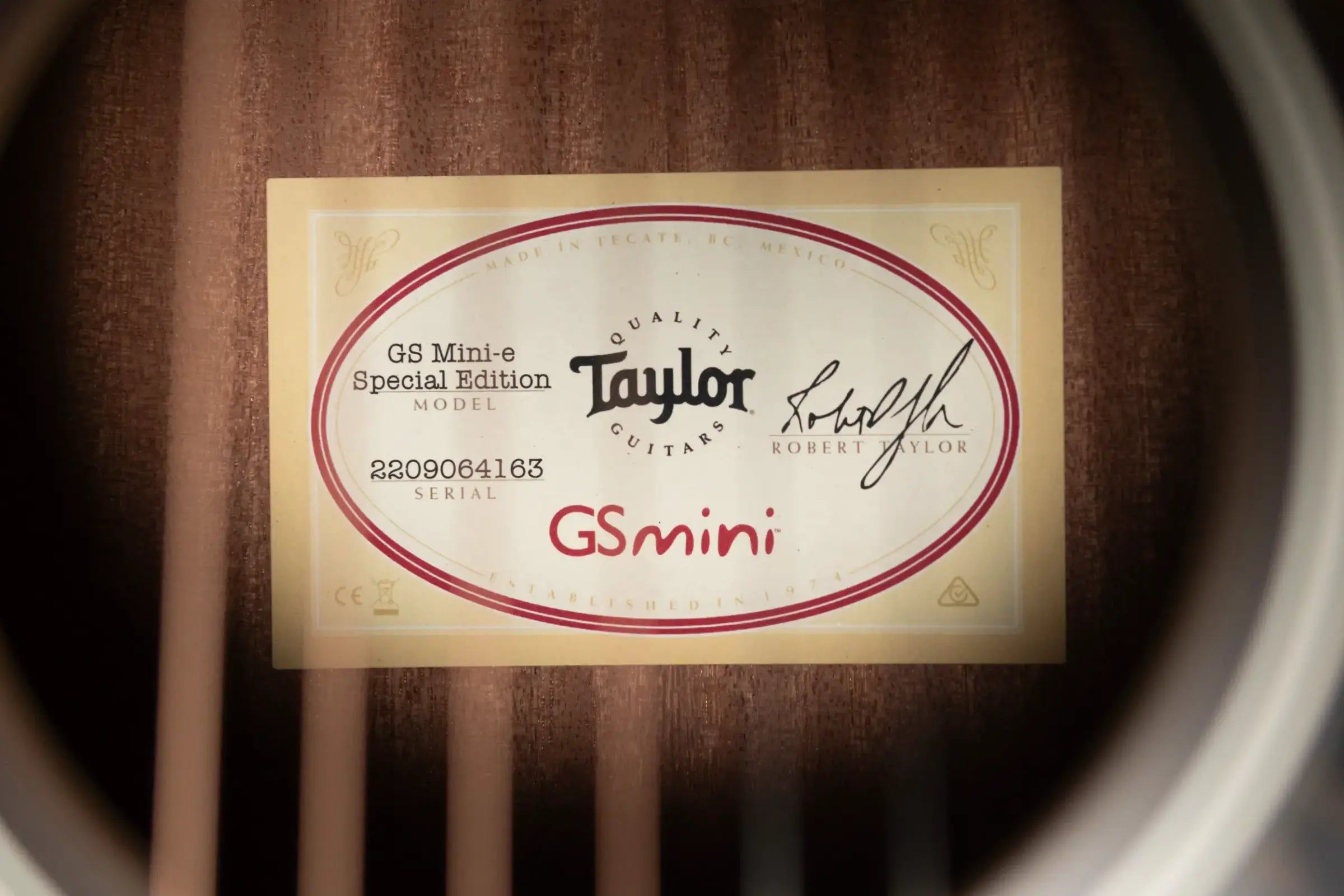 Taylor GS Mini-e Special Edition Acoustic/Electric - Transparent Black with GS Mini Bag