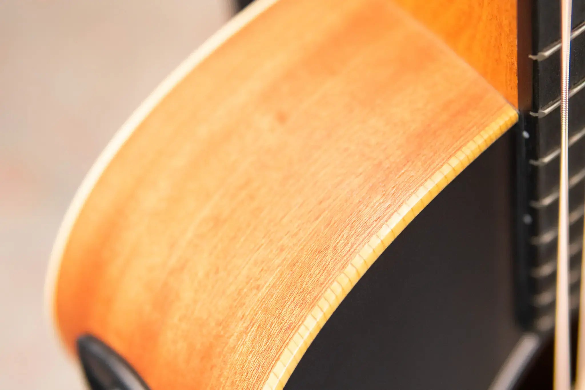 Taylor GS Mini-e Special Edition Acoustic/Electric - Victorian Burst with GS Mini Bag