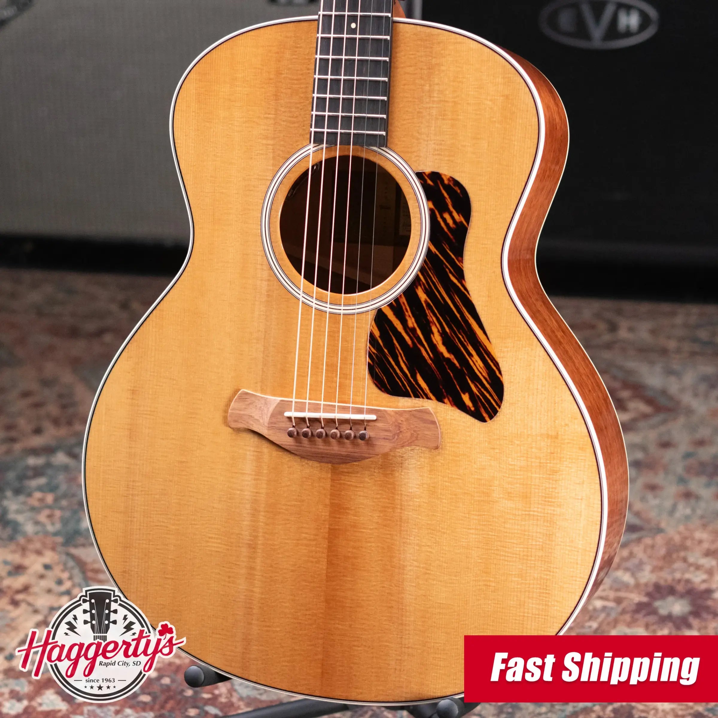 Taylor Gold Label 514e Super Auditorium Acoustic/Electric Guitar with Hardshell Case