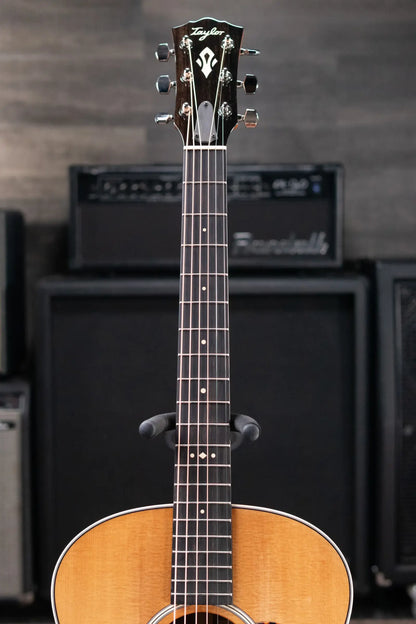 Taylor Gold Label 514e Super Auditorium Acoustic/Electric Guitar with Hardshell Case