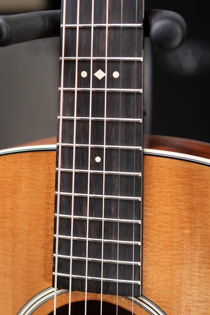 Taylor Gold Label 514e Super Auditorium Acoustic/Electric Guitar with Hardshell Case