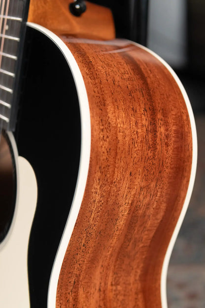 Taylor Gold Label 517e Grand Pacific Acoustic/Electric Guitar - Blacktop with Hardshell Case