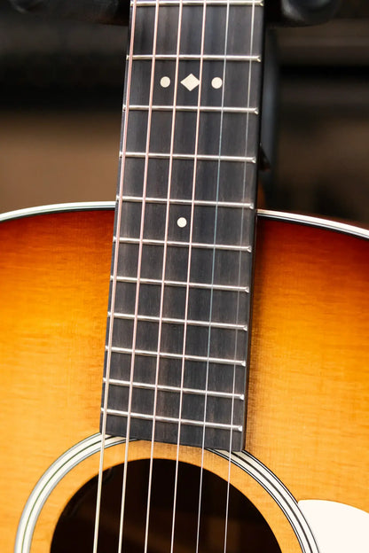 Taylor Gold Label 517e SB Grand Pacific Acoustic/Electric Guitar - Sunburst with Cream Pickguard and Hardshell Case