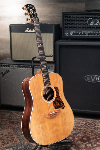 Taylor Gold Label 710e Dreadnought Acoustic/Electric Guitar with Hardshell Case