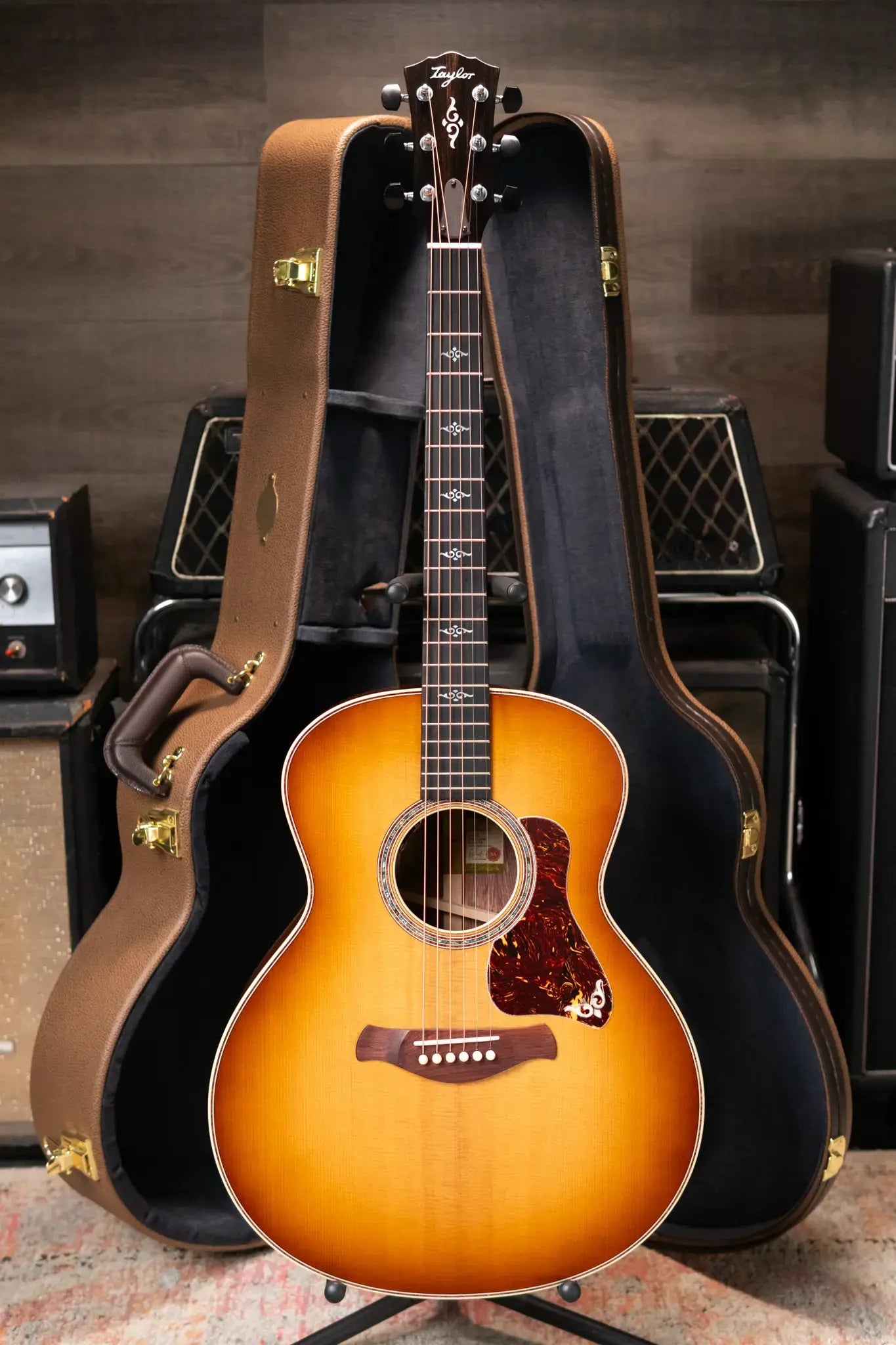 Taylor Gold Label 814e Honduran Rosewood Super Auditorium Acoustic/Electric Guitar - Burst Top with Hardshell Case - Floor Demo