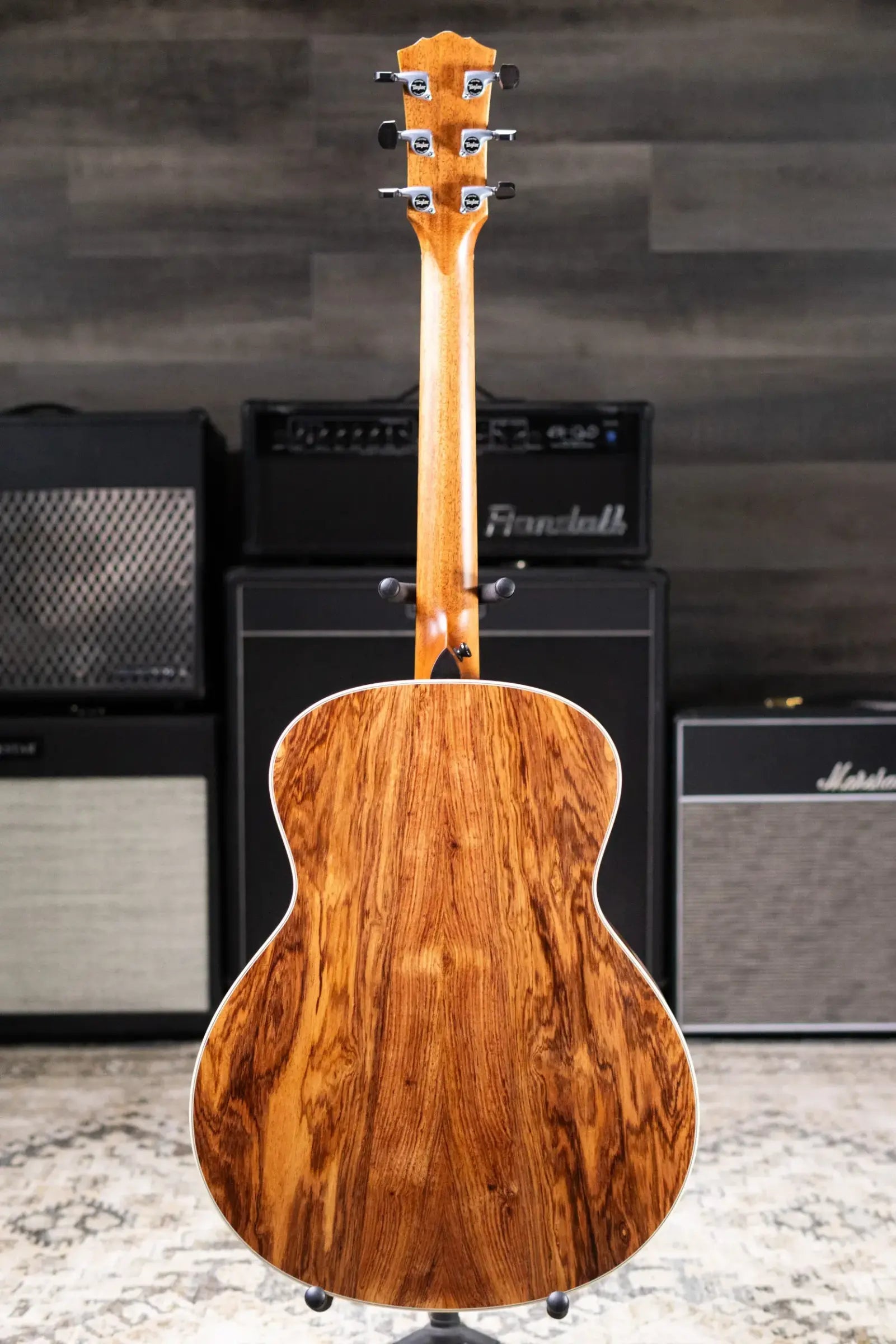 Taylor Gold Label 814e Left-Handed Super Auditorium Acoustic/Electric Guitar - Natural with Hardshell Case