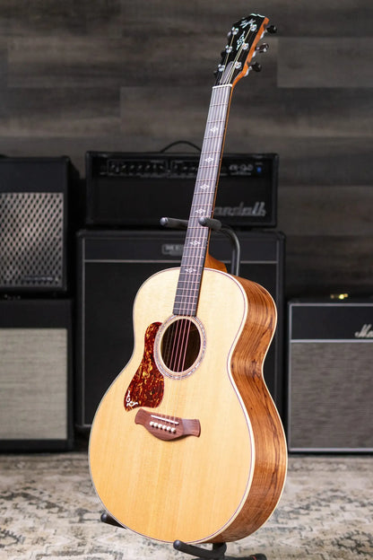 Taylor Gold Label 814e Left-Handed Super Auditorium Acoustic/Electric Guitar - Natural with Hardshell Case