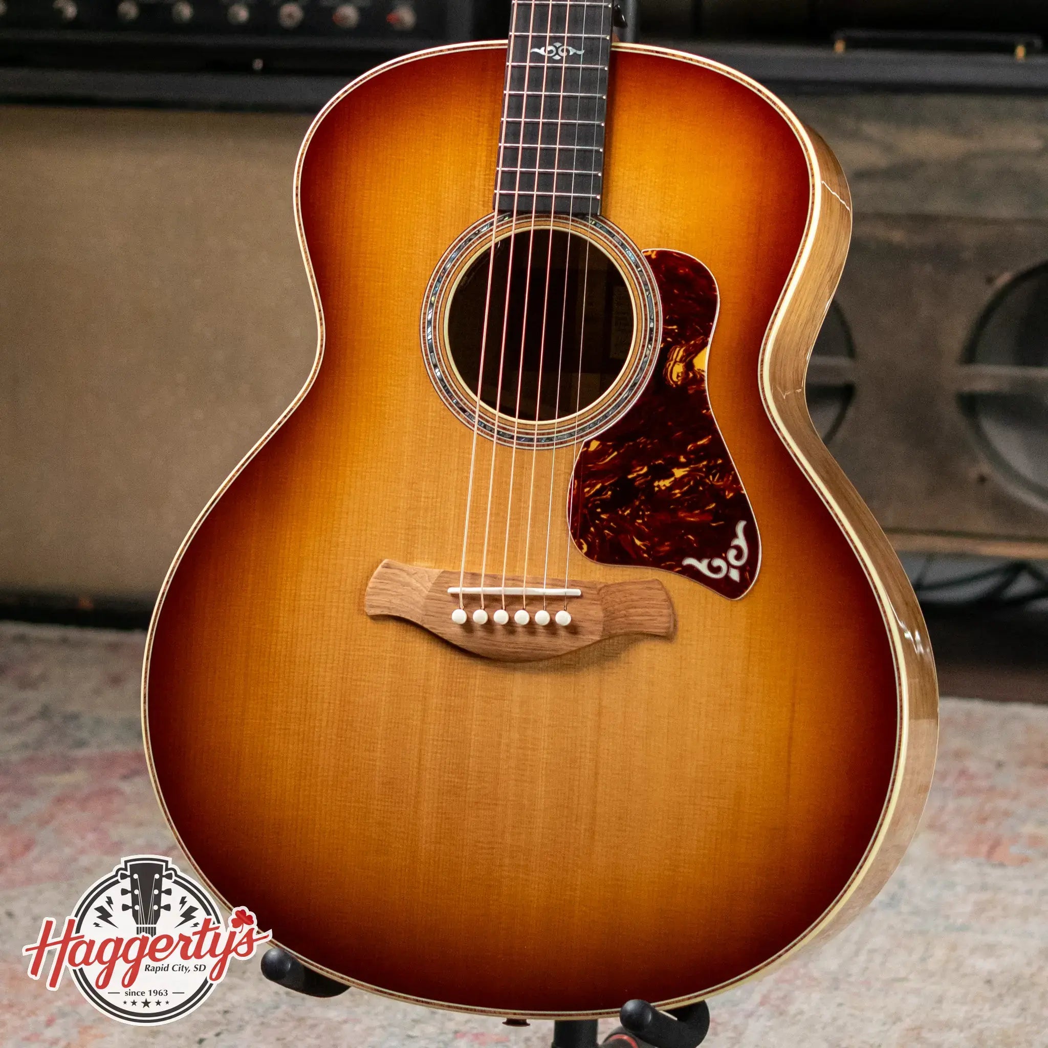 Taylor Gold Label 814e SB Honduran Rosewood Super Auditorium Acoustic/Electric Guitar - Burst Top with Hardshell Case