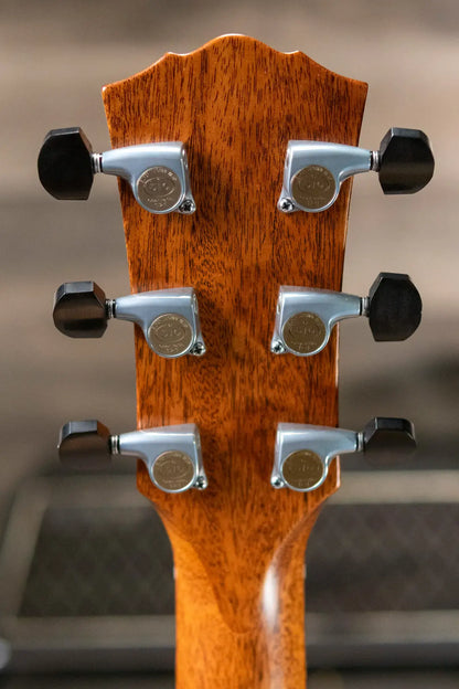 Taylor Gold Label 814e SB Honduran Rosewood Super Auditorium Acoustic/Electric Guitar - Burst Top with Hardshell Case