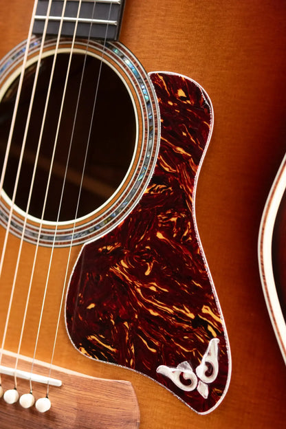 Taylor Gold Label 817e SB Grand Pacific Acoustic/Electric Guitar - Sunburst with Hardshell Case