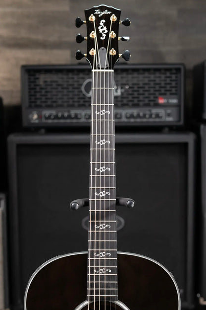 Taylor Gold Label C17e B6009 Catch Custom #9 Grand Pacific Acoustic/Electric Guitar - Maple (A Flame) Sitka Spruce (Bear claw) Top with Hardshell Case