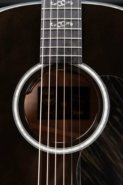 Taylor Gold Label C17e B6009 Catch Custom #9 Grand Pacific Acoustic/Electric Guitar - Maple (A Flame) Sitka Spruce (Bear claw) Top with Hardshell Case