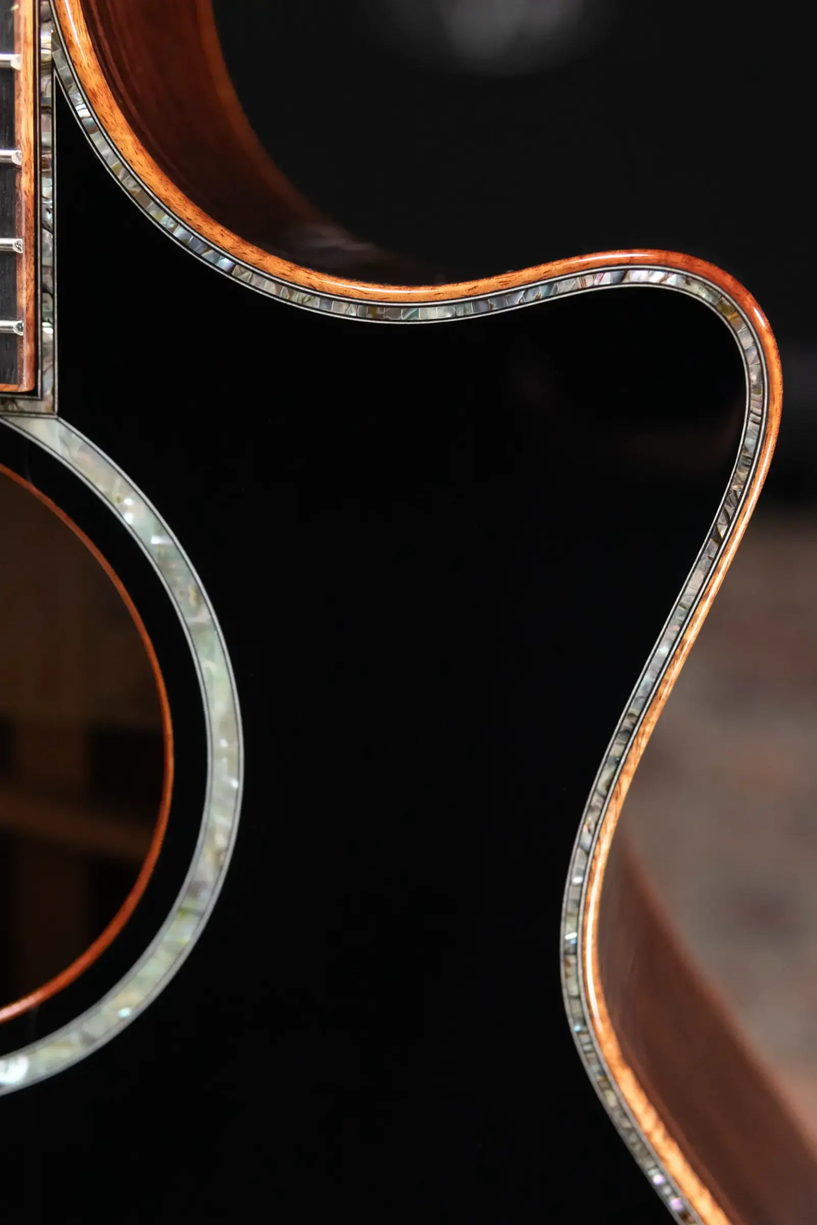 Taylor Guitars 4 Vets 814ce Special Edition Grand Auditorium Acoustic/Electric Guitar - Blacktop with Hardshell Case