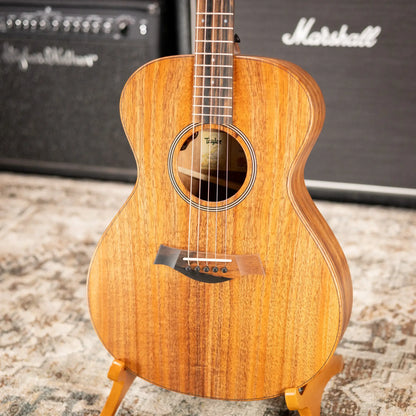 Taylor JCSM-5 Jacob Collier Signature 5-String Acoustic/Electric Guitar with Hardshell Case - Factory Demo