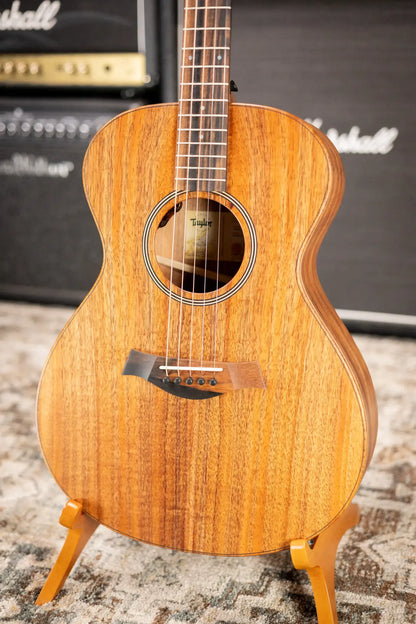 Taylor JCSM-5 Jacob Collier Signature 5-String Acoustic/Electric Guitar with Hardshell Case - Factory Demo