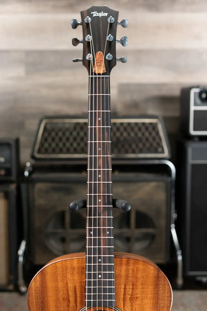 Taylor JCSM-6 Jacob Collier Signature Acoustic/Electric Guitar with Hardshell Case - Demo