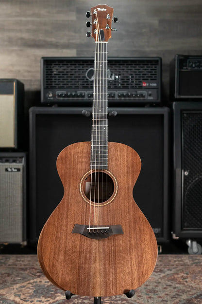 Taylor Jacob Collier Academy 22e 5-String Grand Concert Acoustic/Electric Guitar with Gig Bag