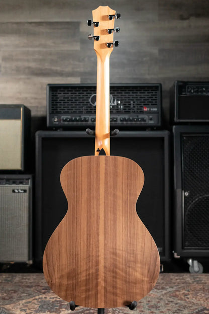 Taylor Jacob Collier Academy 22e 5-String Grand Concert Acoustic/Electric Guitar with Gig Bag