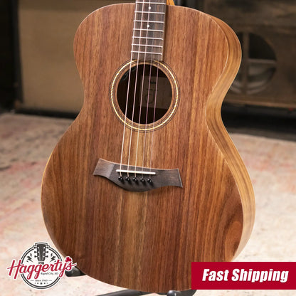 Taylor Jacob Collier Signature Academy 22e 5-String Grand Concert Acoustic/Electric Guitar with Gig Bag