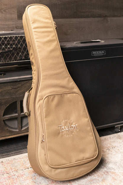 Taylor Jacob Collier Signature Academy 22e 5-String Grand Concert Acoustic/Electric Guitar with Gig Bag