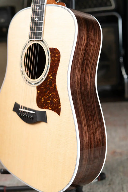 Taylor Legacy 810e Dreadnought Acoustic/Electric with Hardshell Case