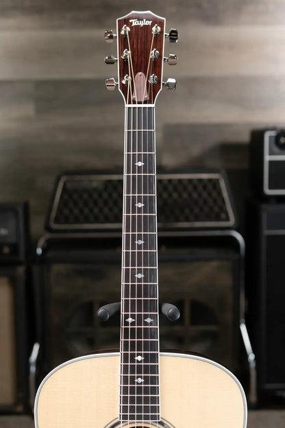 Taylor Legacy 810e Dreadnought Acoustic/Electric with Hardshell Case