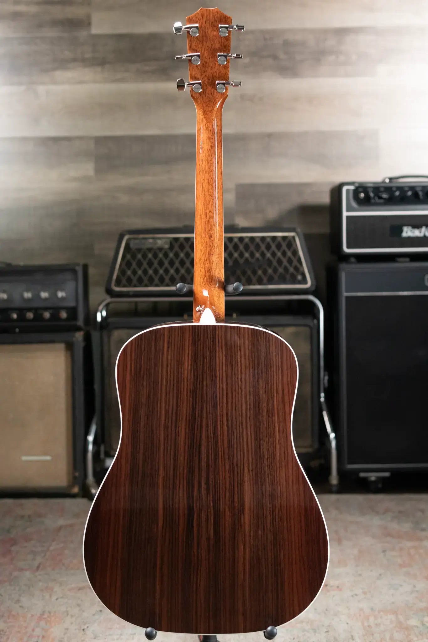 Taylor Legacy 810e Dreadnought Acoustic/Electric with Hardshell Case