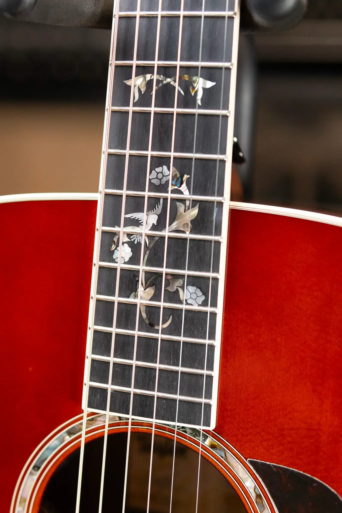 Taylor Legacy 810e Special Edition Acoustic/Electric Guitar - Heritage Burst with Hardshell Case