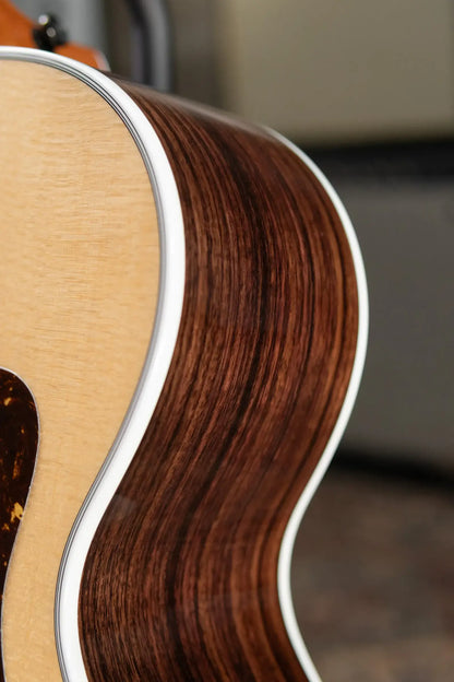 Taylor Legacy 815e Deep Body Jumbo Acoustic/Electric Guitar - Natural with Hardshell Case