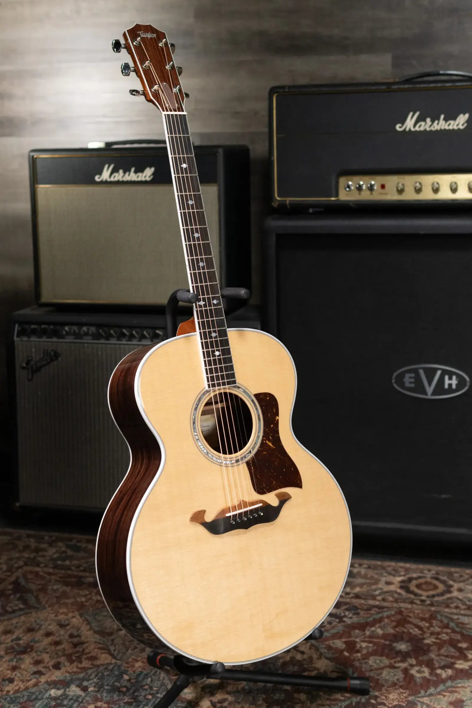 Taylor Legacy 815e Deep Body Jumbo Acoustic/Electric Guitar - Natural with Hardshell Case