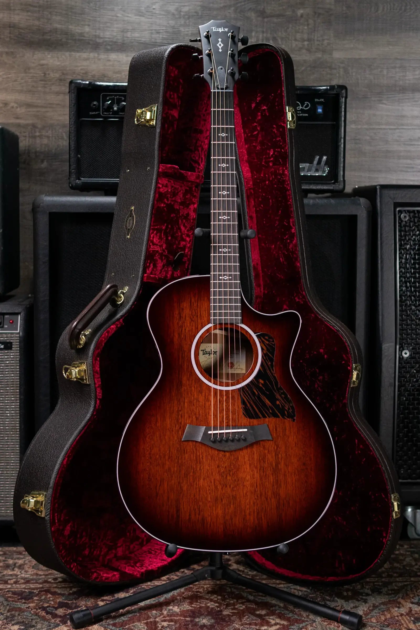 Taylor Next Generation 324ce Grand Auditorium Acoustic/Electric Guitar with Hardshell Case