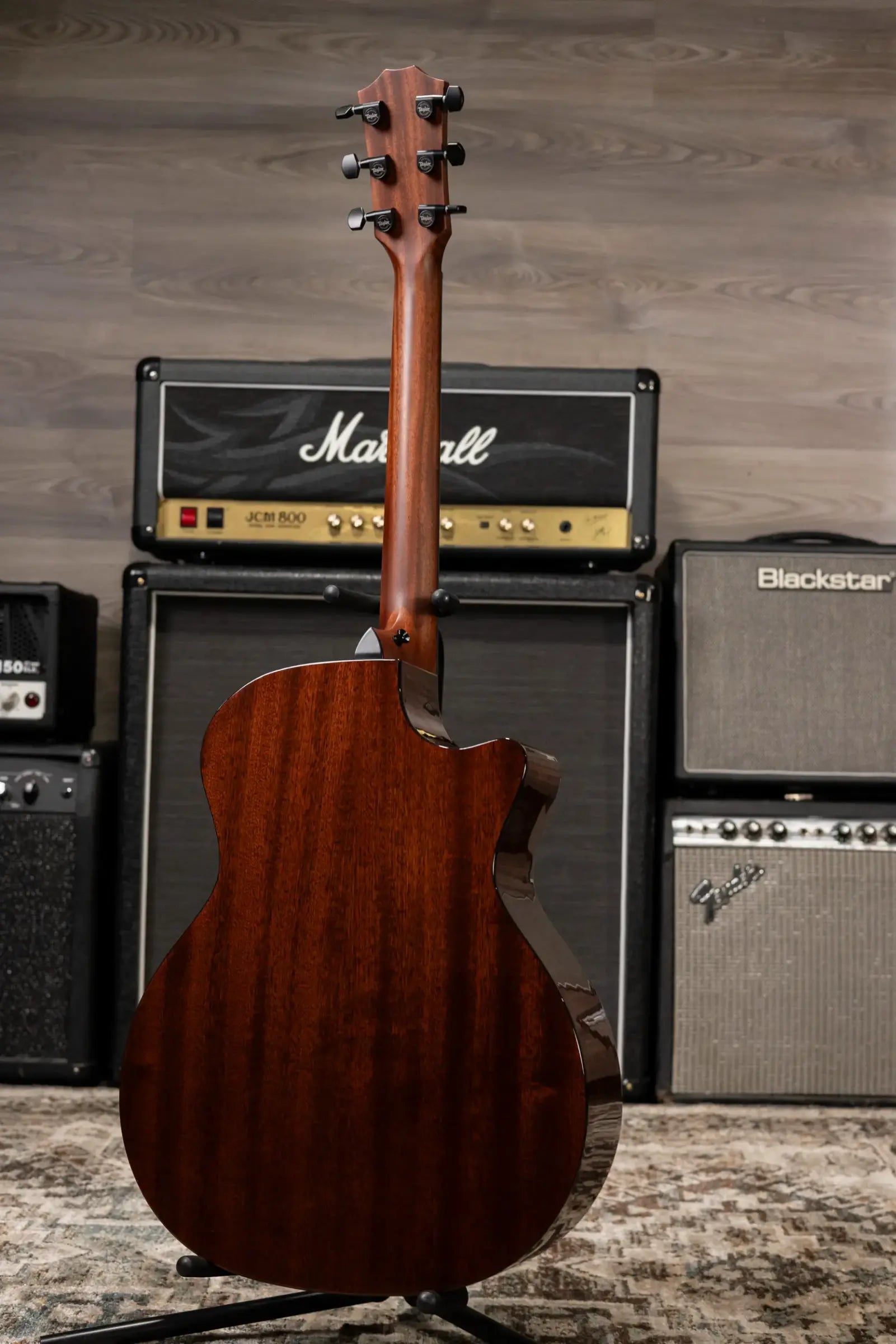 Taylor Next Generation 324ce Left-Handed Grand Auditorium Acoustic/Electric Guitar with Hardshell Case