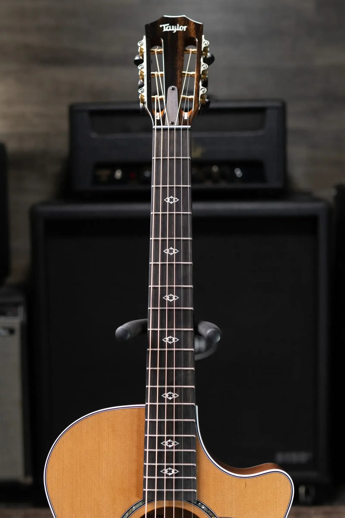 Taylor Next Generation 512ce 12-Fret Grand Concert Acoustic/Electric Guitar with Hardshell Case