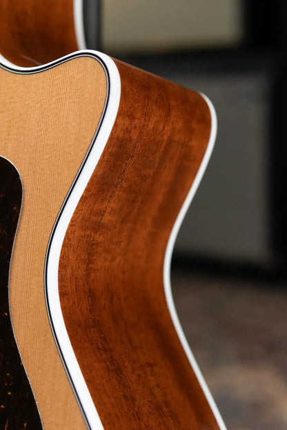 Taylor Next Generation 552ce 12-Fret 12-String Grand Concert Acoustic/Electric Guitar with Hardshell Case