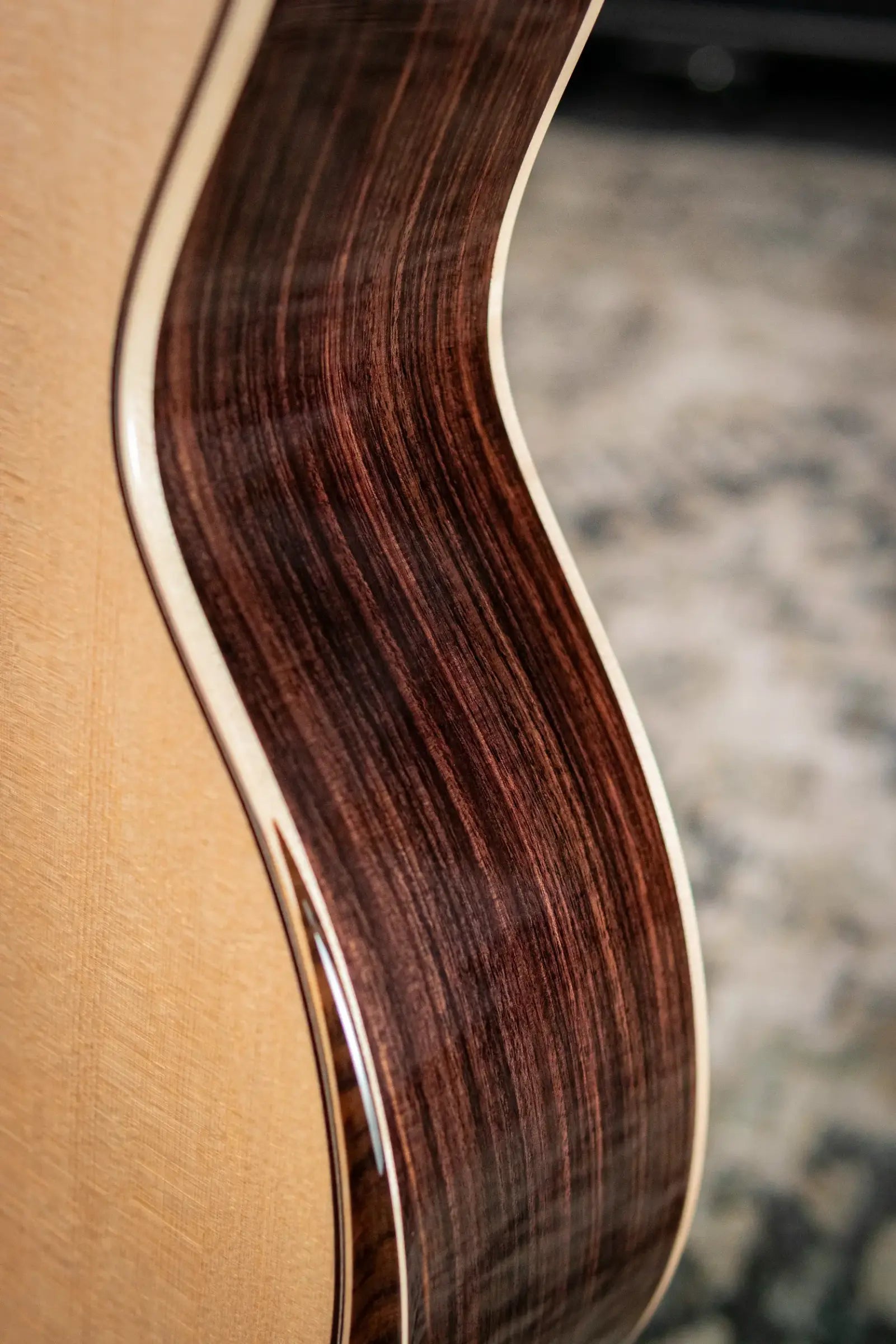 Taylor Next Generation 814ce Left-Handed Grand Auditorium Acoustic/Electric Guitar with Hardshell Case