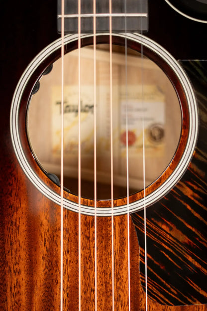 Taylor Next Generation Builder's Edition 524ce Grand Auditorium Acoustic/Electric Guitar with Hardshell Case