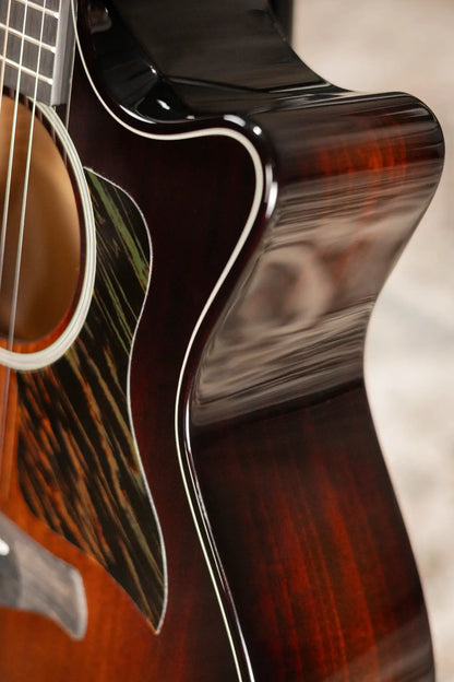 Taylor Next Generation Builder's Edition 524ce Grand Auditorium Acoustic/Electric Guitar with Hardshell Case