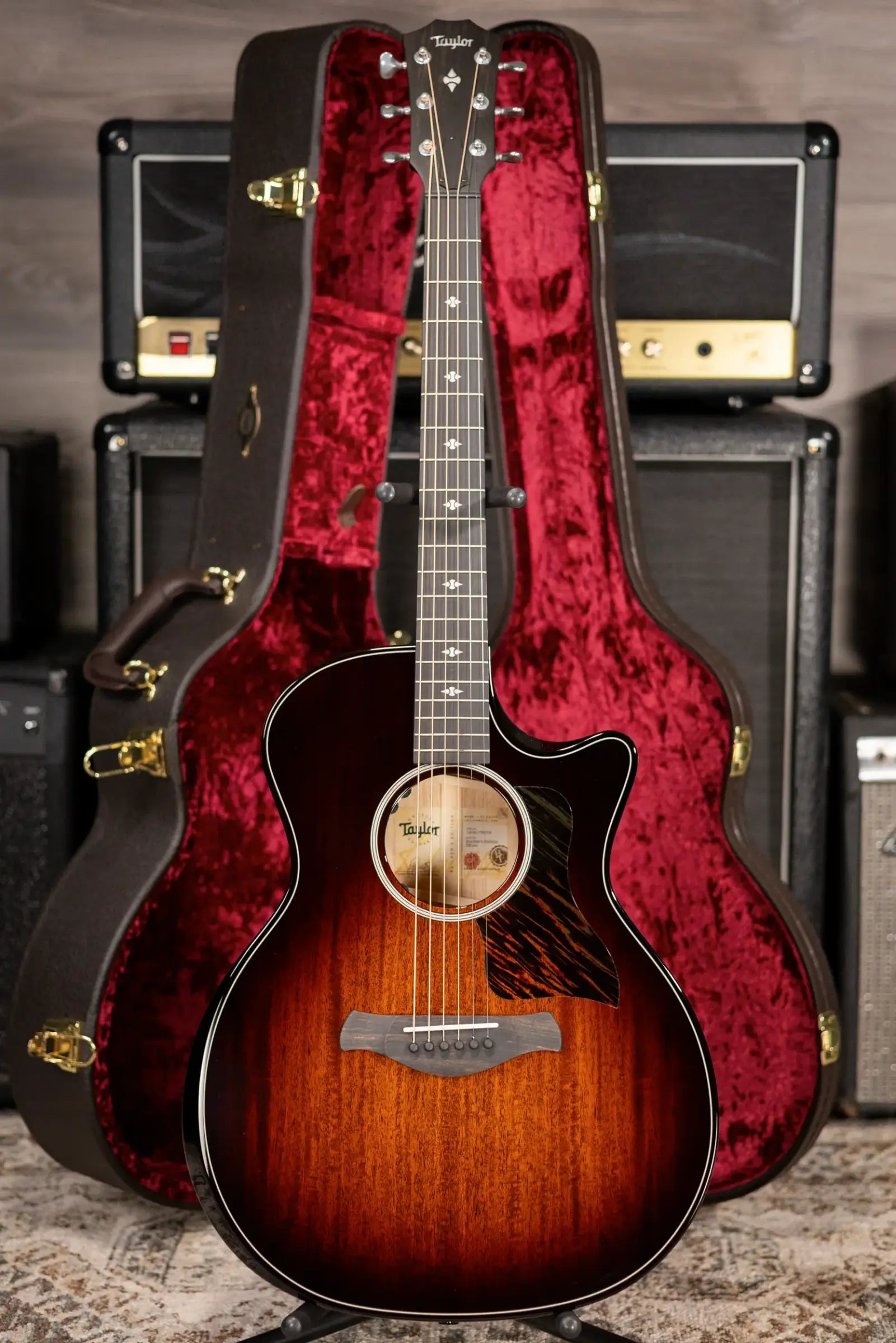 Taylor Next Generation Builder's Edition 524ce Grand Auditorium Acoustic/Electric Guitar with Hardshell Case