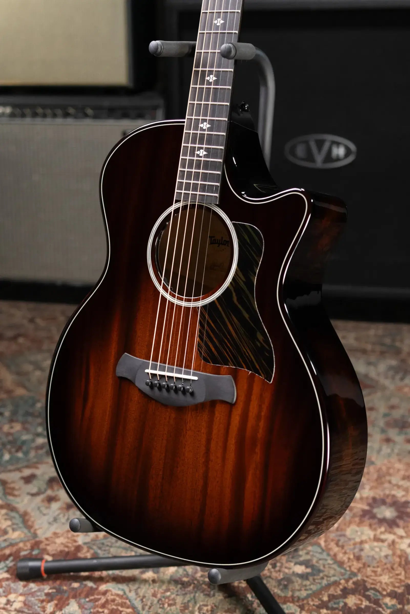 Taylor Next Generation Builder's Edition 524ce Grand Auditorium Acoustic/Electric Guitar with Hardshell Case