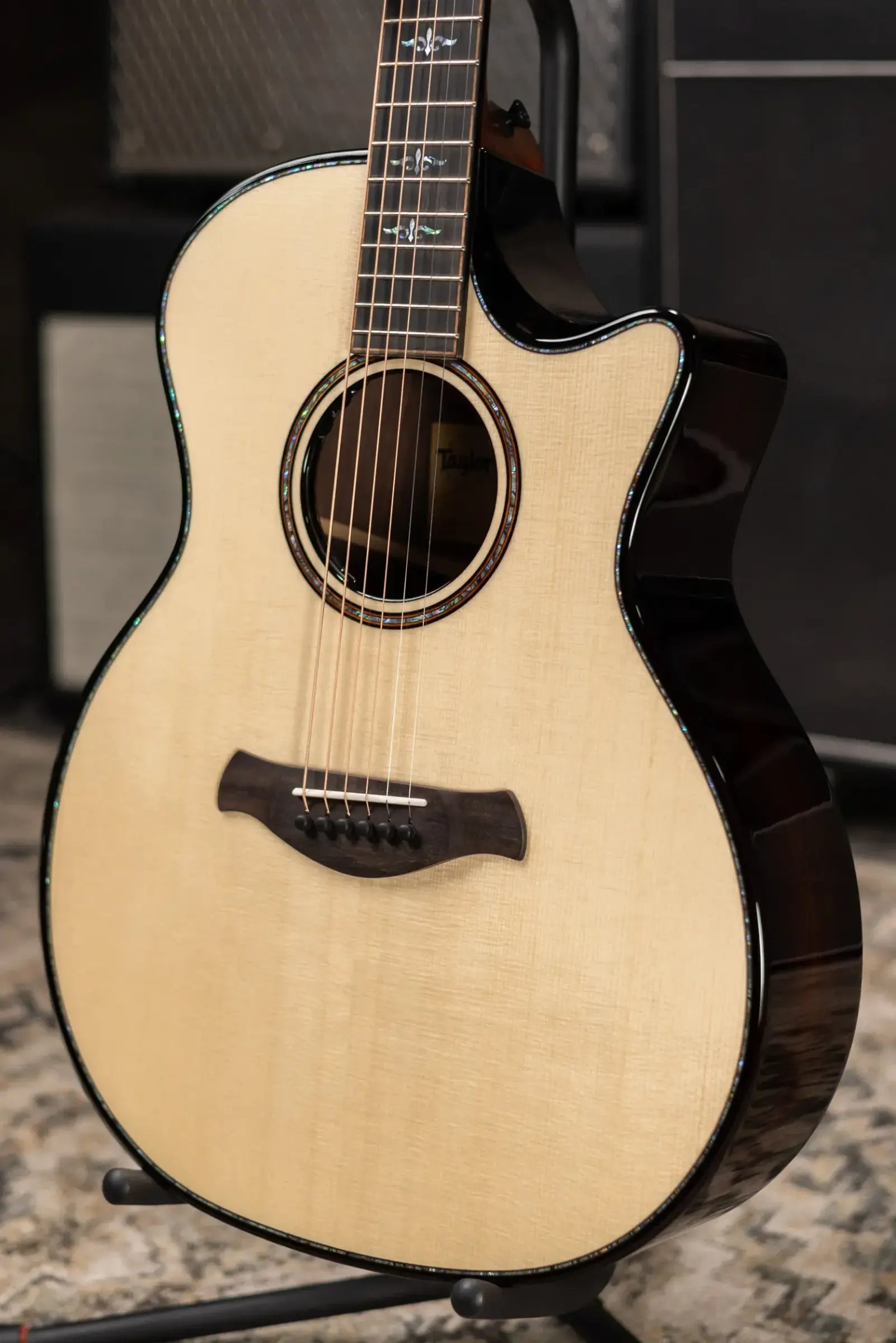 Taylor Next Generation Builder's Edition 914ce Grand Auditorium Acoustic/Electric Guitar with Hardshell Case